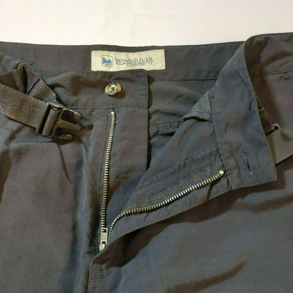 WindRiver Outfitting Co. Size 36'' 3/4 Length Navy Shorts - Picture 5 of 11